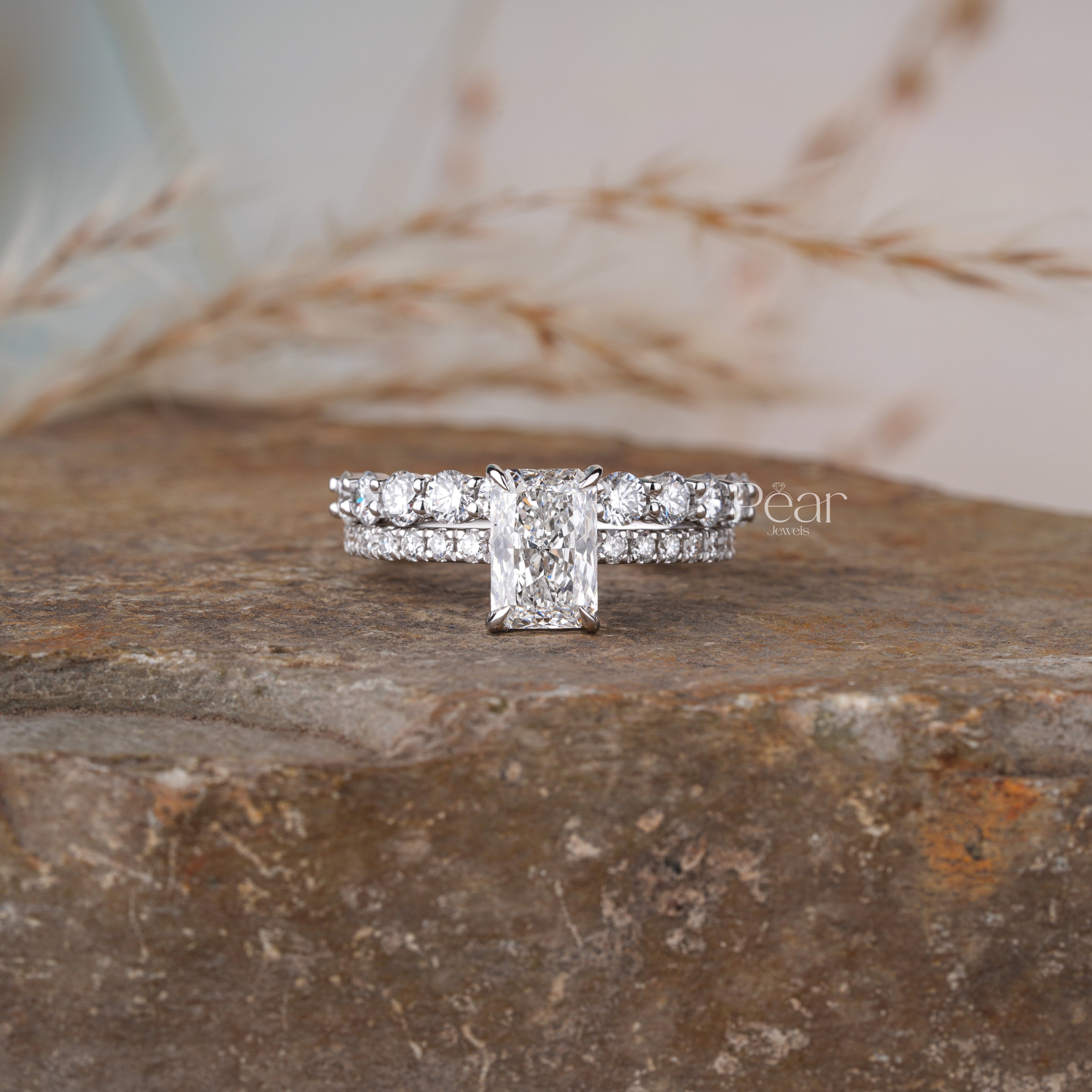 Radiant Lab grown Diamond Wedding Band - Pear Jewels